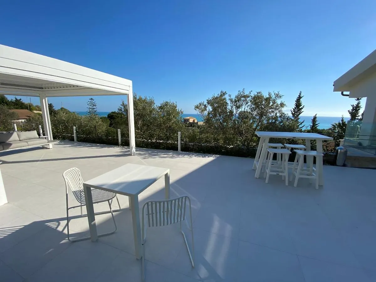 Il Mare Di Giu Boutique Guesthouse Licata Bed & Breakfast
